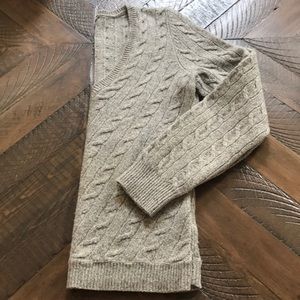 Ann Taylor, cable knit, wool, V-neck sweater